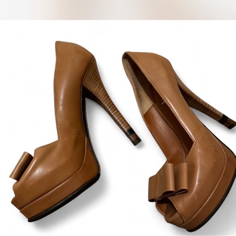 Elegant Tan High Heels with Bow Accent